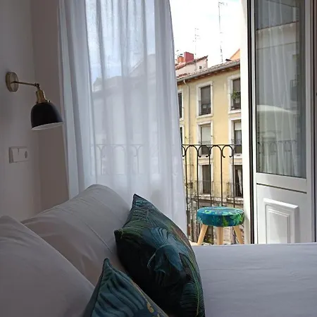 Pension Boutique Dona Urraca Burgos Exterior photo
